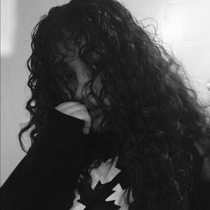 Meet your Posher, Lucy